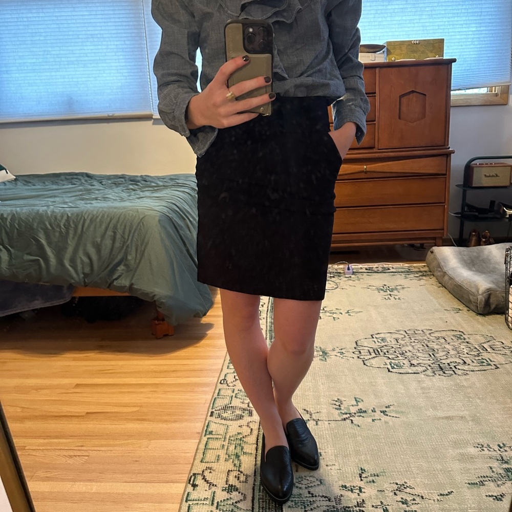 Ann Taylor Black Pencil Skirt